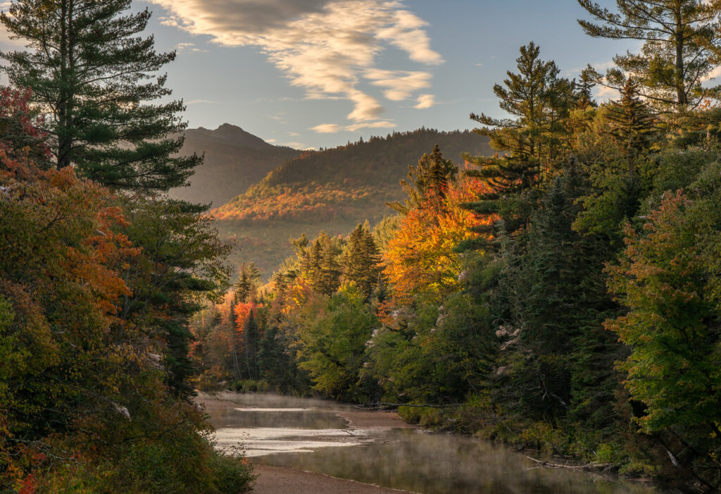 londonderry manufacturing — Morning Autumn stream on Bear Notch Road in the White Mountain national Forest - New Hampshire